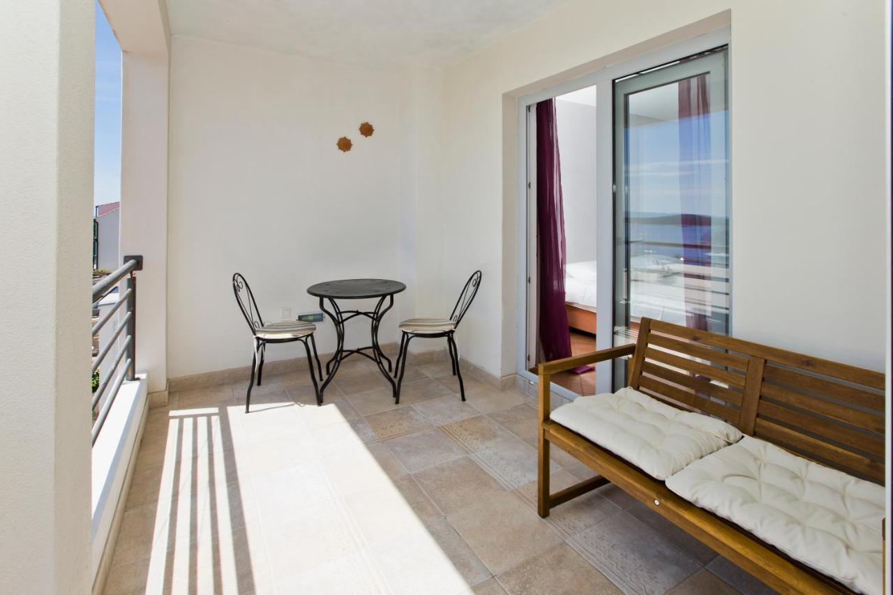 Rino Apartment Hvar Town Bagian luar foto